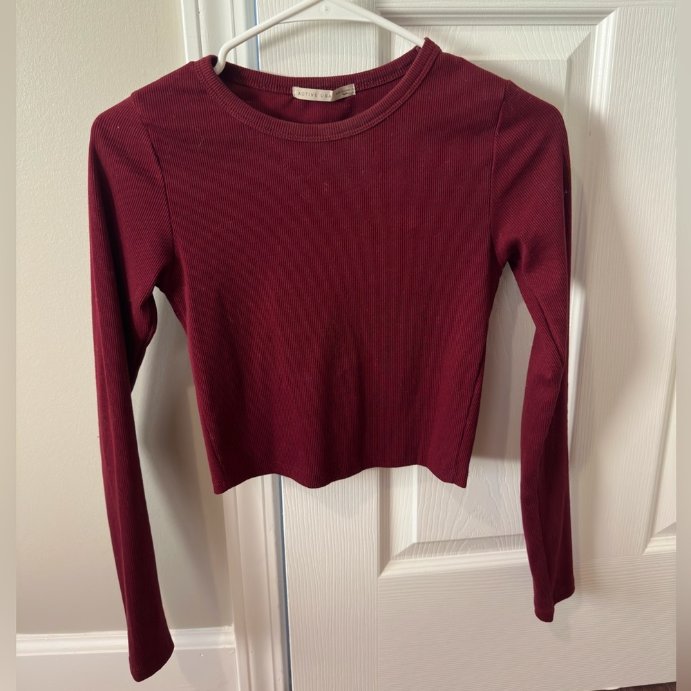 Cropped Maroon long sleeve top